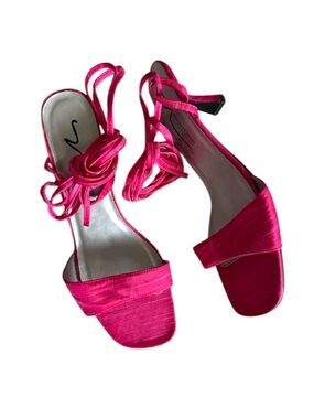 Newport News Hot Pink Strappy Tie-Ankle Heels feminine party  size 11